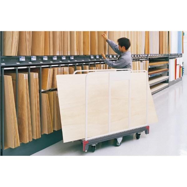 ベニヤカート（W130×D43）ブレーキ付　中日販売　業務用　台車　バックヤード |  | 01