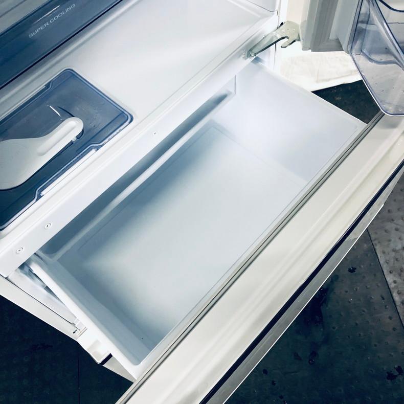 三菱（MITSUBISHI） 冷蔵庫 中古 MITSUBISHI MR-CX33D-W 2018年製 3