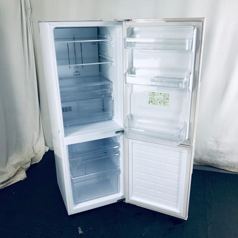 SHARP / シャープ 271L 冷蔵庫 2015年 SJ-PD27A