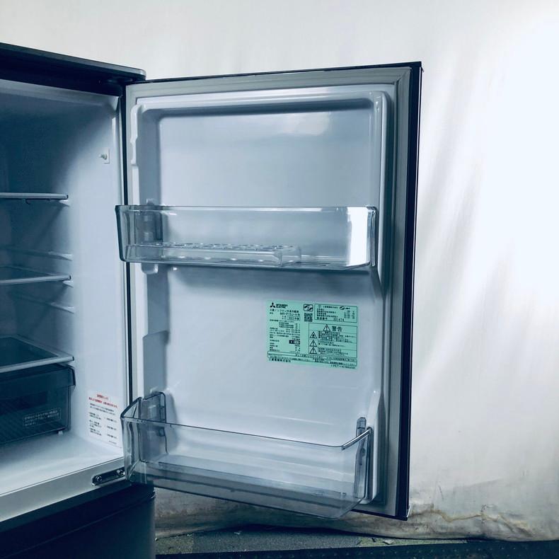 三菱2023年式ツードア冷蔵庫