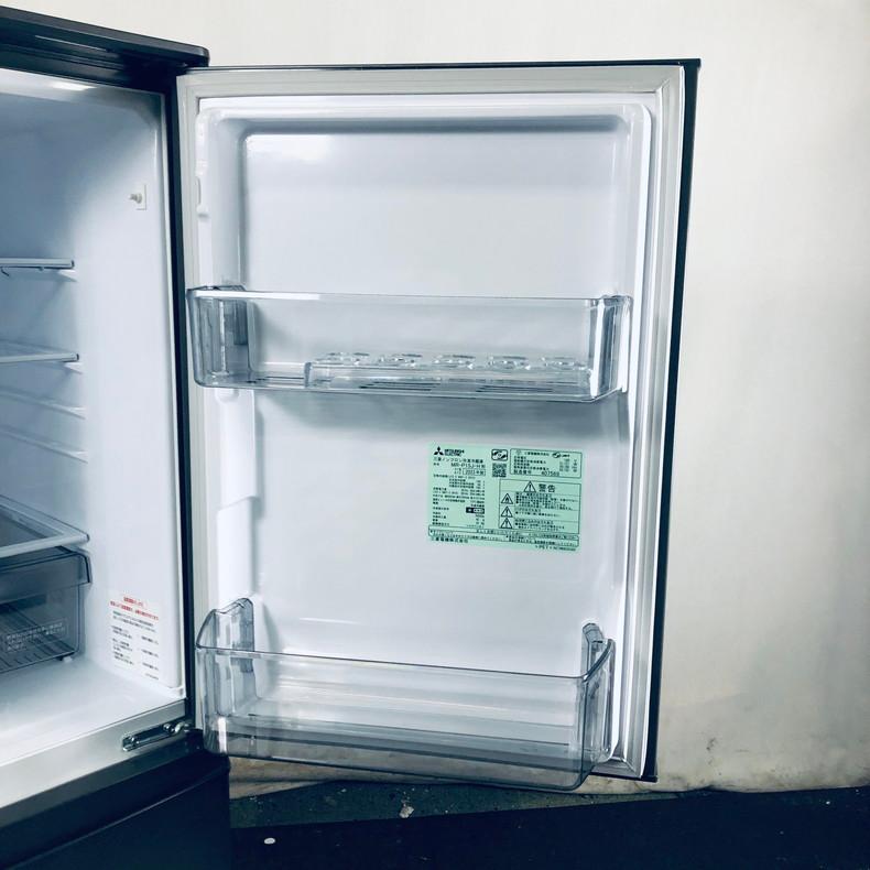 冷蔵庫 中古 三菱 MITSUBISHI MR-P15J-H 2023年製 2ドア 146L グレー  