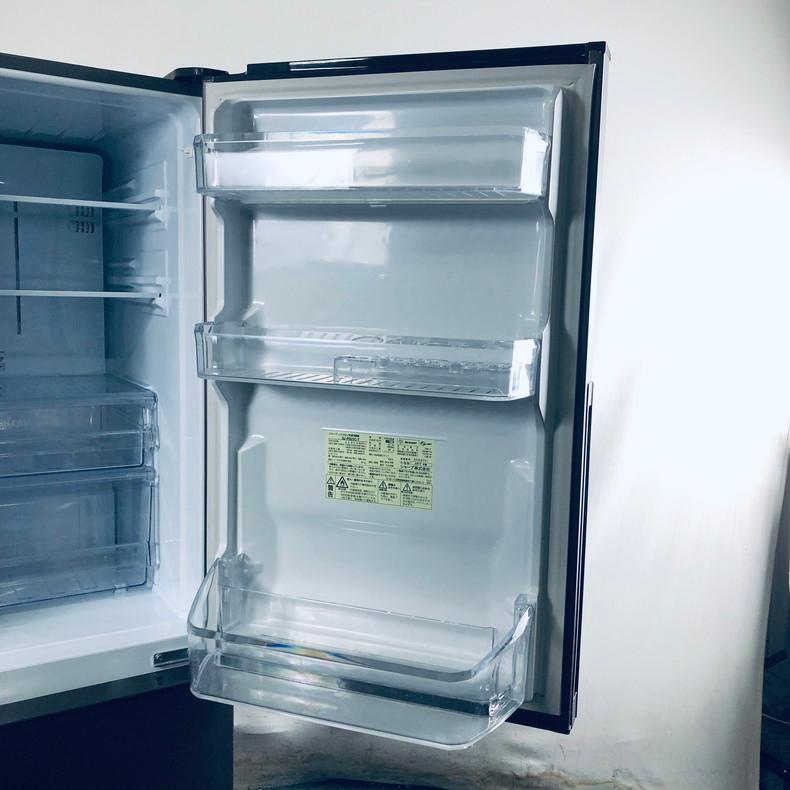 ノンフロン冷凍冷蔵庫 SHARP 271L SJ-PD27C-W 2017年製 ノンフロン冷凍冷蔵庫 SHARP 271L SJ-PD27C-W 2017年製 ノンフロン冷凍