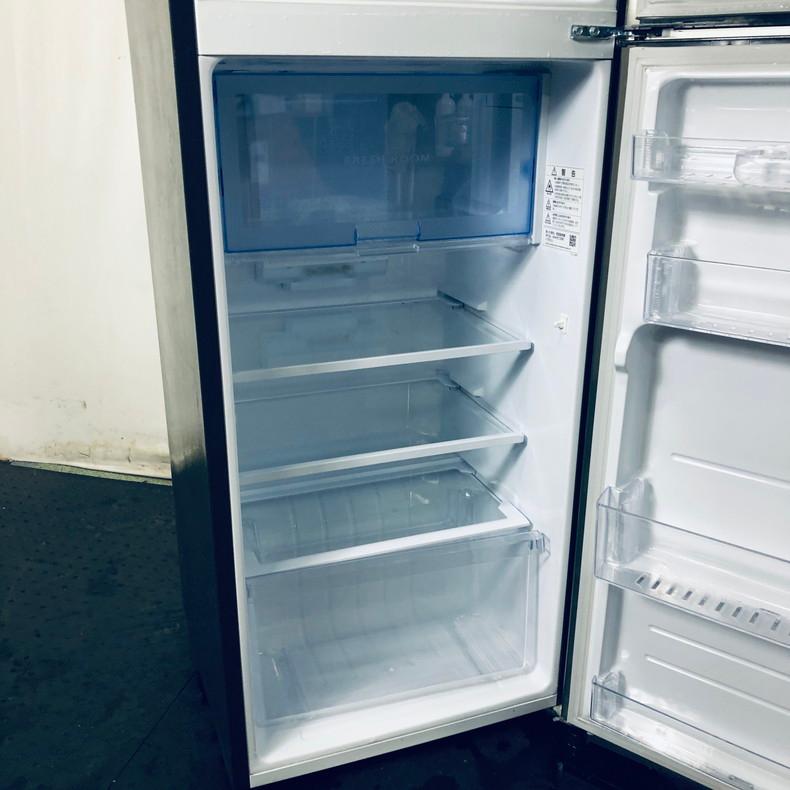 RKGRE-082】特価！シャープ/225L 2ドア冷凍冷蔵庫/SJ-D23F-S/中古品