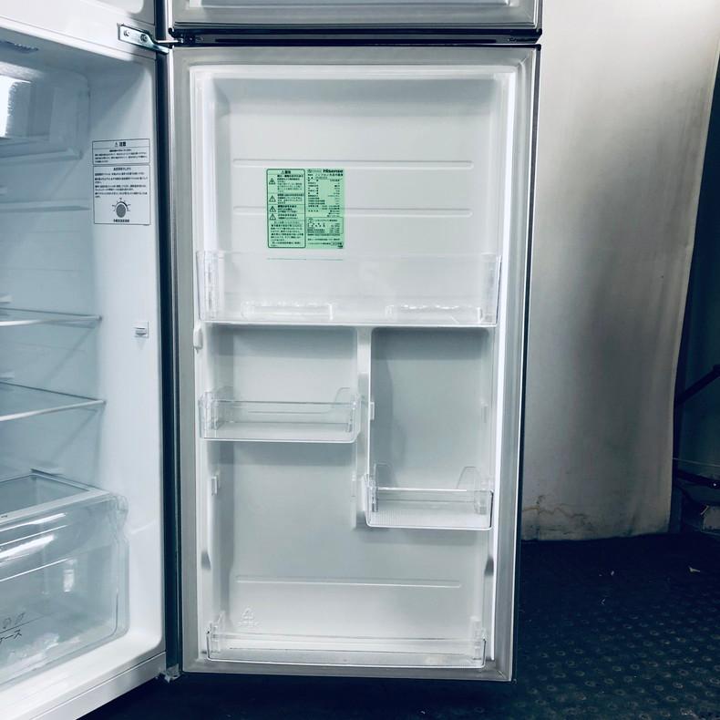 ☆中古￥19,800！Hisense 227㍑2ドア冷蔵庫 家電 HR-B2302型 2020年製