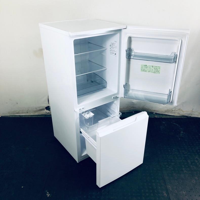 SHARP SJ-D15J ホワイト　冷蔵庫　2023年式　152L 動作確認済み SHARP SJ-D15J ホワイト 冷蔵庫 2023年式 152L 動作確認済み