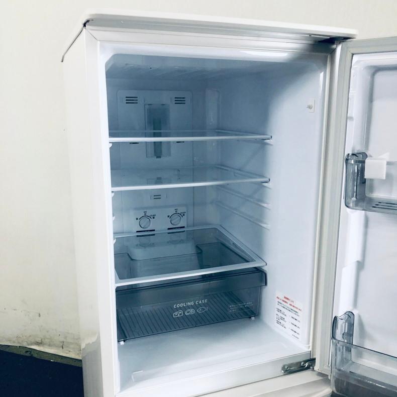 送料込み 冷凍冷蔵庫 MR-P15G-W 中古 2022年製 三菱 冷蔵庫 中古 MITSUBISHI MR-P15G-W1 2022年製 2ドア 146L