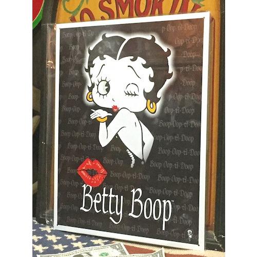 ベティ・ブープ★アメリカン雑貨★ベティちゃん グッズ ブリキ看板 メタルサイン ベティ・ブープのキスマーク Betty Boop-MD0005｜1985-shop