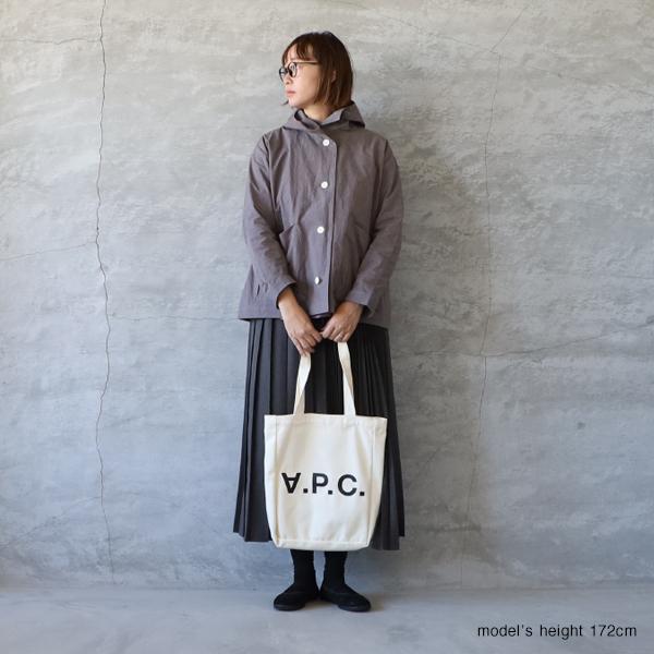 blue lake market　コットンナイロンダンプ ノーカラーリブブルゾン blue lake marketコットンナイロンダンプ ノーカラーリブブルゾン