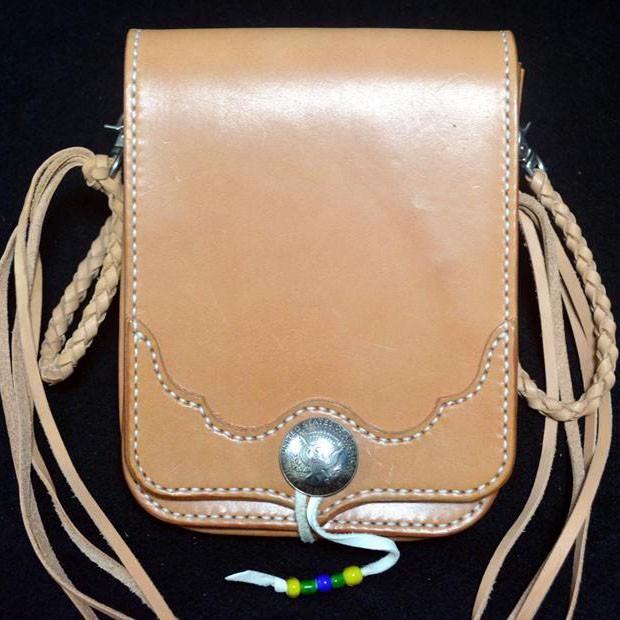 CALF社製メディスン本革バッグ