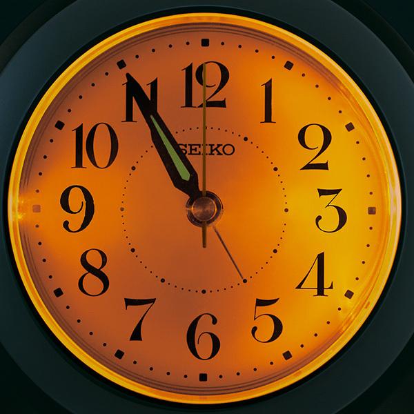 SEIKO セイコークロック メタリックグレー 目覚まし時計 電波クロック KR336N_3