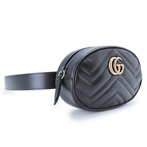 GUCCI ブラック チェブロンキルティング ボディバッグ