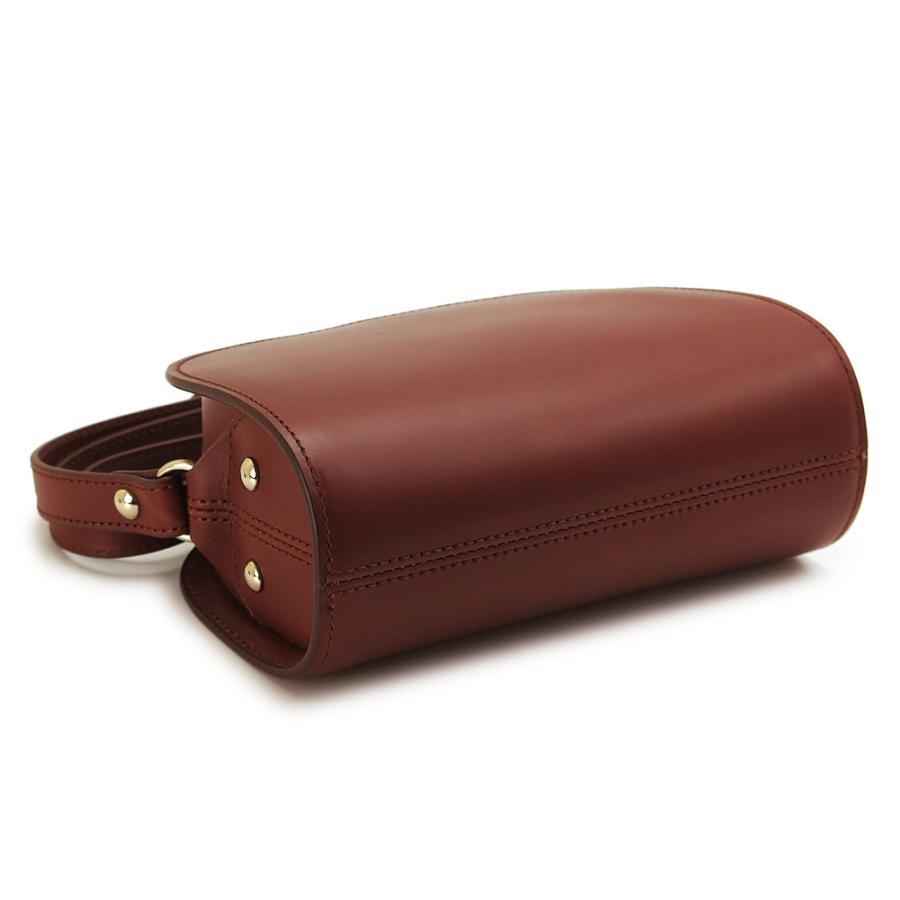 並行輸入品 A.P.C. APC アーペーセー ショルダーバッグ レディース DEMI LUNE MINI PXAWV F61392 ミニ デミルーン ポシェット ハーフムーン 半月型 レザーの画像