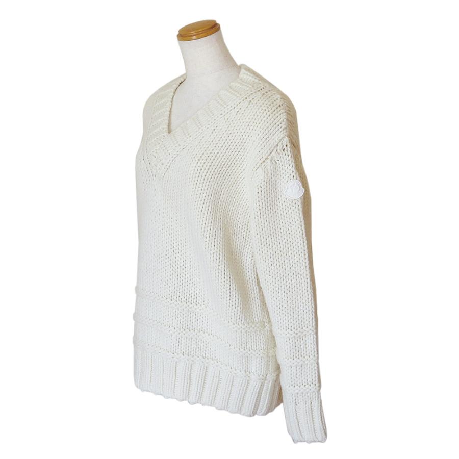モンクレール セーター レディース 9D00003 M4708 034 ニット 厚手 Vネック 長袖 ホワイト MONCLER 爆買の画像