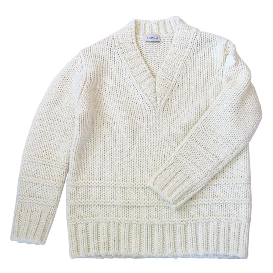 モンクレール セーター レディース 9D00003 M4708 034 ニット 厚手 Vネック 長袖 ホワイト MONCLER 爆買の画像