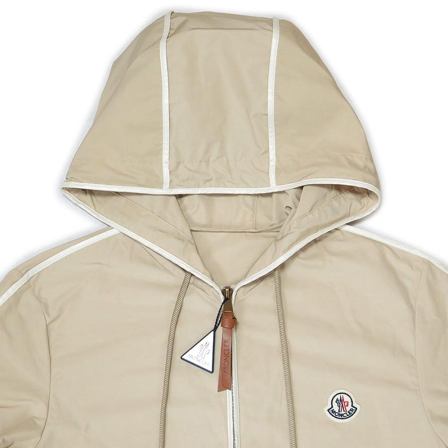 モンクレール MONCLER ジャケット レディース SARRACENIA 1A00136 549P3 20J ウインドブレーカー レインコート ロゴパッチ ライトベージュ 2026年春夏新作の画像
