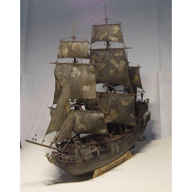 帆船模型 海賊船 木製帆 模型 1/96スケール プラモデルキット :2au 