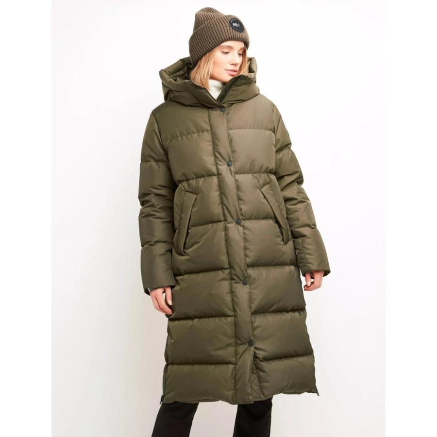 スウェーデン【8848 Altitude】軽量ダウンジャケット レディス【Biella