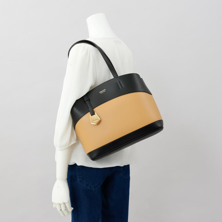 FERRAGAMO（フェラガモ） 並行輸入 アウトレット トートバッグ バッグ