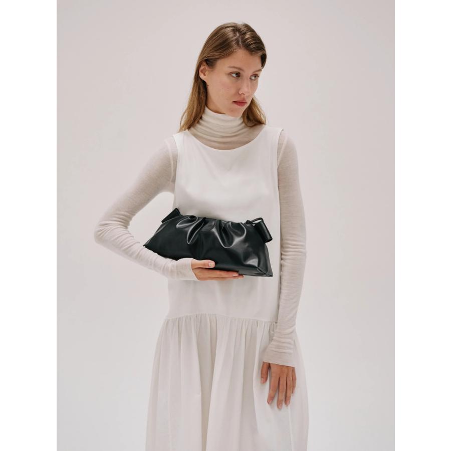 OLEND Dumpling bag シルバー Dumpling Bag – Ölend