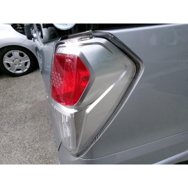 ニッサン デイズルークス 右テールランプ B21A No,260296 : オート
