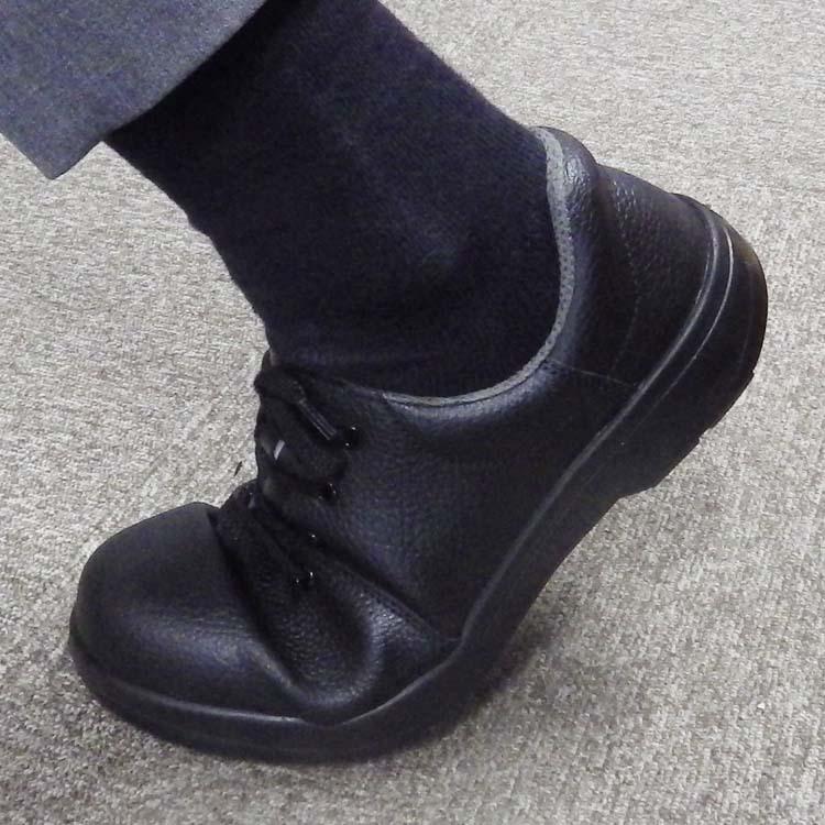シモン　安全靴 シモン 安全靴 AW12 軽量 ウレタン 牛革 革靴 JIS JIS規格 合格 内羽根