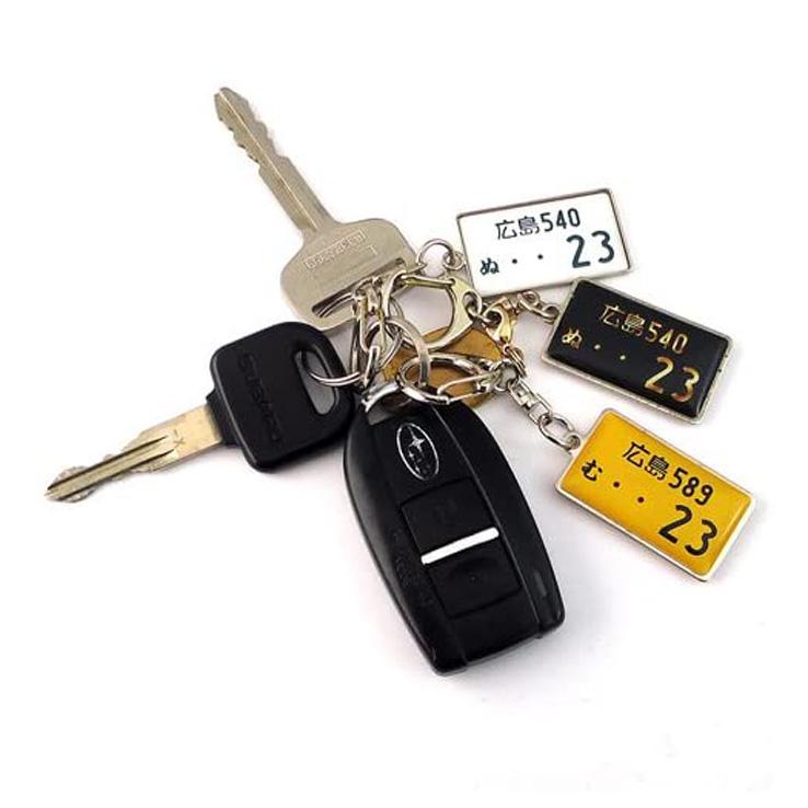 ナンバープレート キーホルダー ストラップ 白色ナンバー アクリルタイプ プレゼント 超リアル 文字が消えない トヨタ 日産 ホンダ スバル 三菱 スズキ ダイハツ |  | 05
