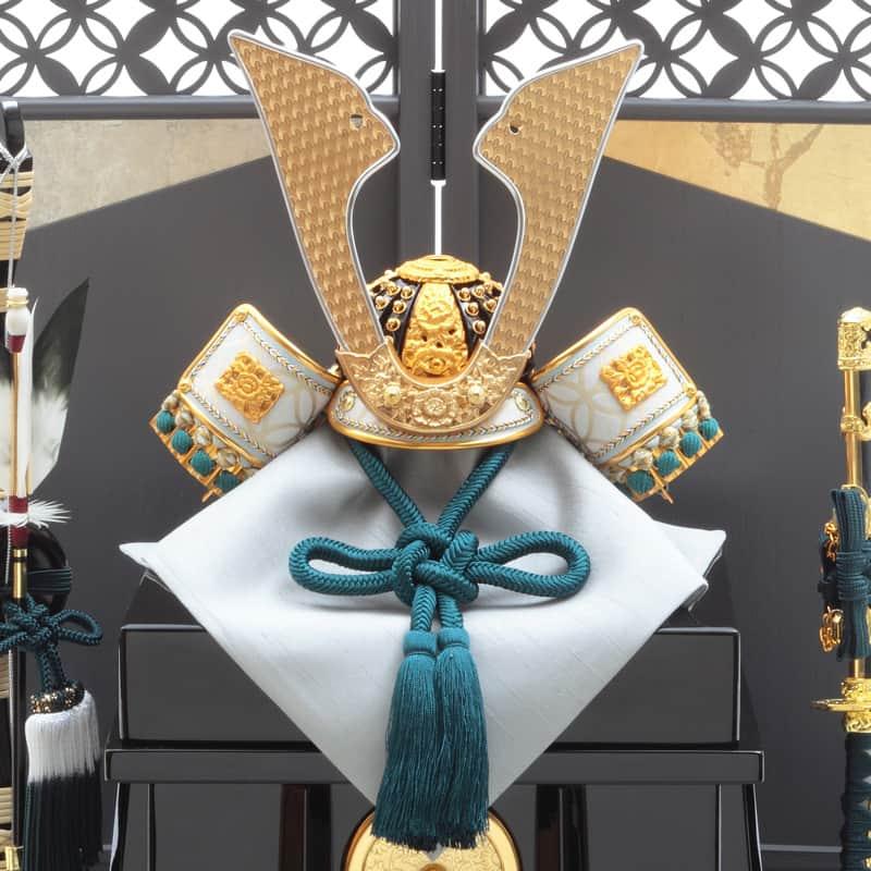 久月 五月人形 コンパクト 兜平飾り 兜飾り 正絹縹裾濃縅 8号 h085-k