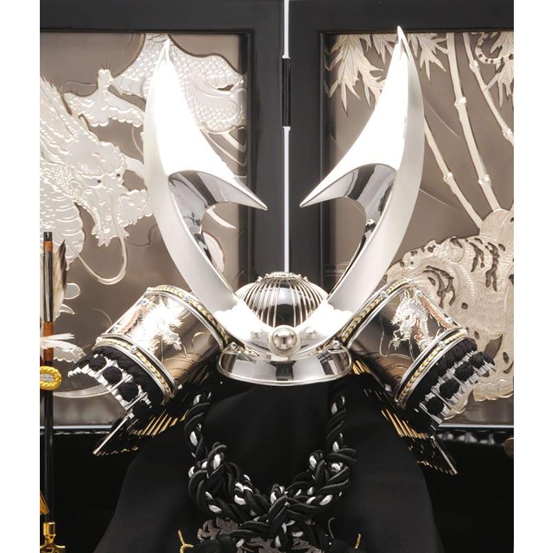 五月人形 兜 着用 収納飾り 俊斎作 隼 シルバー兜 12号 h245-chain