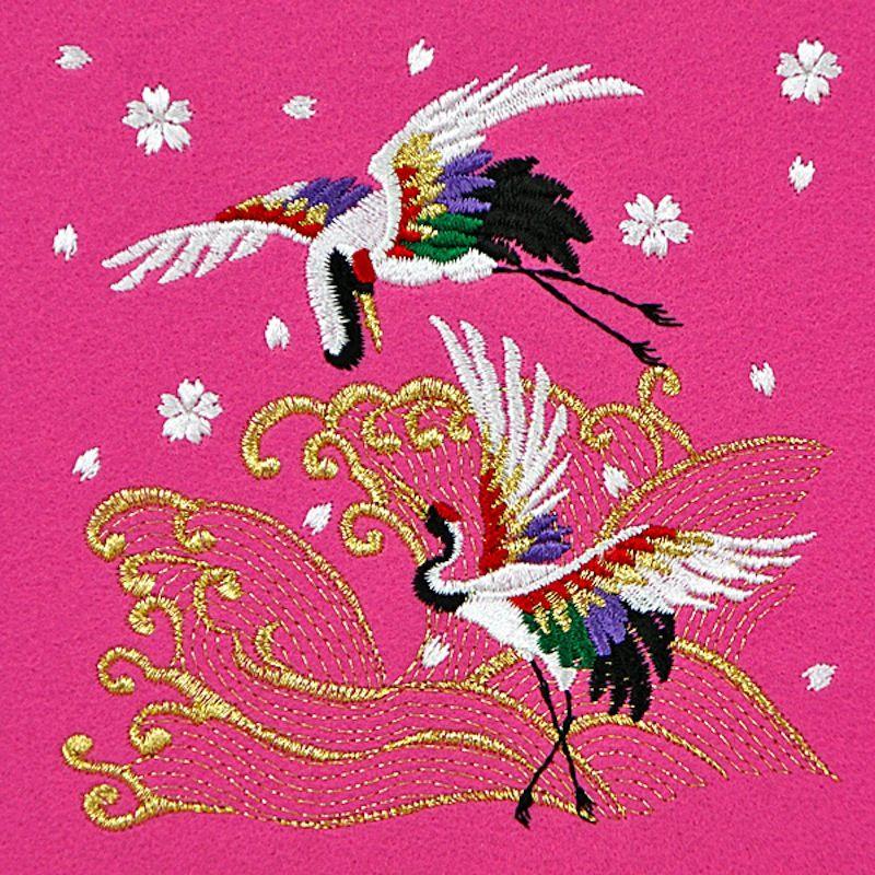 華やかな鶴の刺繍タペストリー 【公式通販】