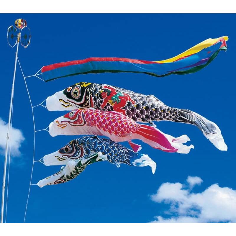 こいのぼり 錦鯉 ワタナベ 鯉のぼり 庭園用 5m 7点セット 羽衣 金太郎付き 五色吹流し ポリエステルサテン Wtk-hngk054 鯉のぼり こいのぼり 庭 庭園用 ワタナベ 鯉のぼり 家紋入れ 名前入れ 矢車 ロープ付き ポール別売 羽衣7m3色 浪千鳥吹流しセット ガーデン用 ポリエステルサテン オシャレ