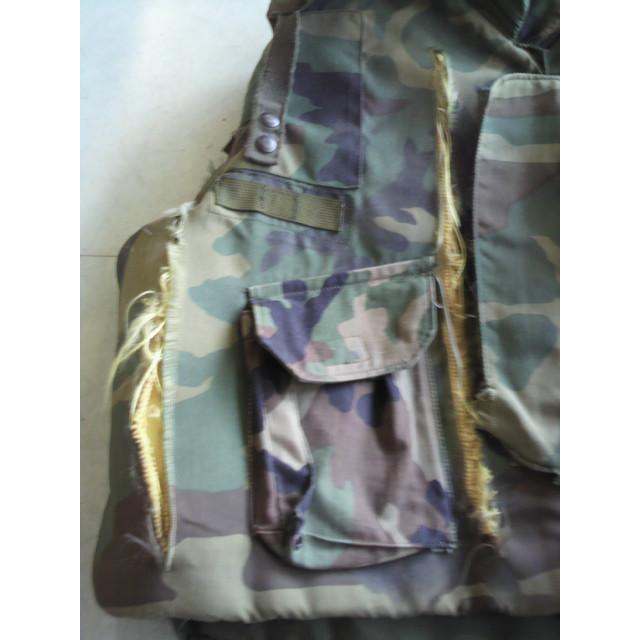 払い下げ　防弾チョッキ　処理済　迷彩 |  | 01