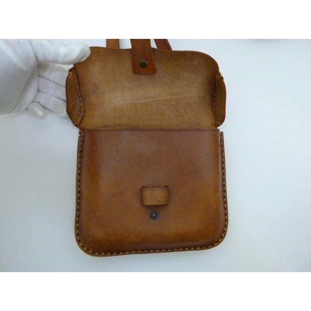 角型 レザーショルダーバッグ 中古 革 皮 本革 ネイティブアメリカン