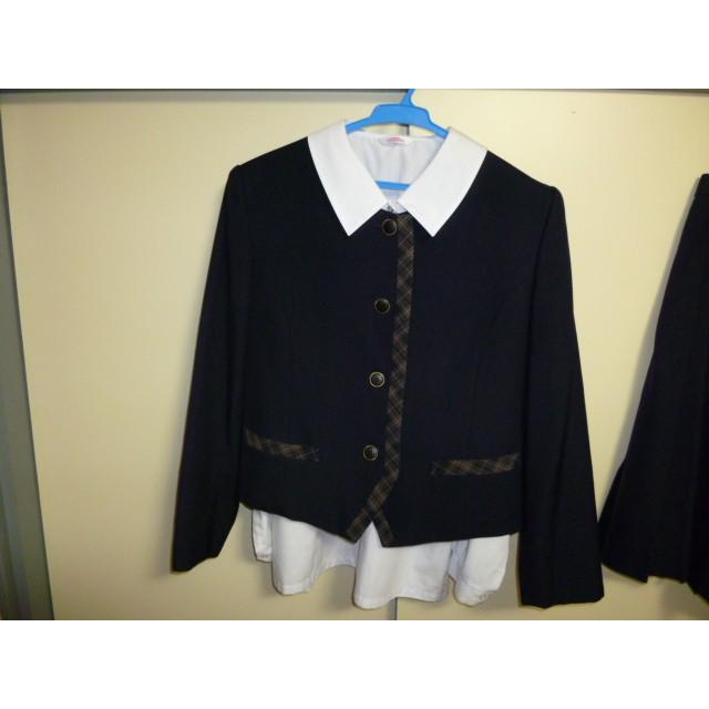 トンボ 青森中央高校 旧型女子制服4点セット 校章付 中古 342 にゃんこ堂 通販 Yahoo ショッピング