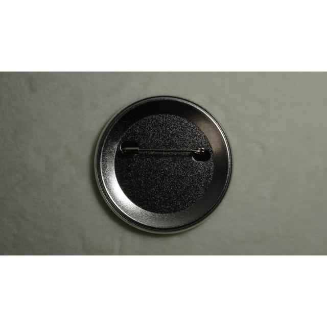 なまねご・レオ 青森 津軽弁 缶バッジ か（りんご）　新品 |  | 03