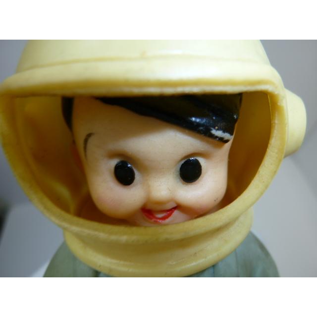 昭和レトロ　信ちゃん　宇宙飛行士の貯金箱　中古　長期保管品 |  | 15