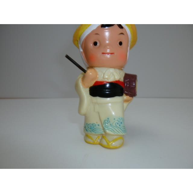 昭和レトロ　青森銀行　青銀アッちゃん貯金箱　太鼓をたたく人（カサ）　中古　長期保管品　あおもりぎんこう　ノベルティ |  | 02