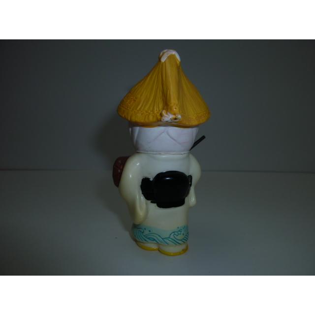 昭和レトロ　青森銀行　青銀アッちゃん貯金箱　太鼓をたたく人（カサ）　中古　長期保管品　あおもりぎんこう　ノベルティ |  | 04