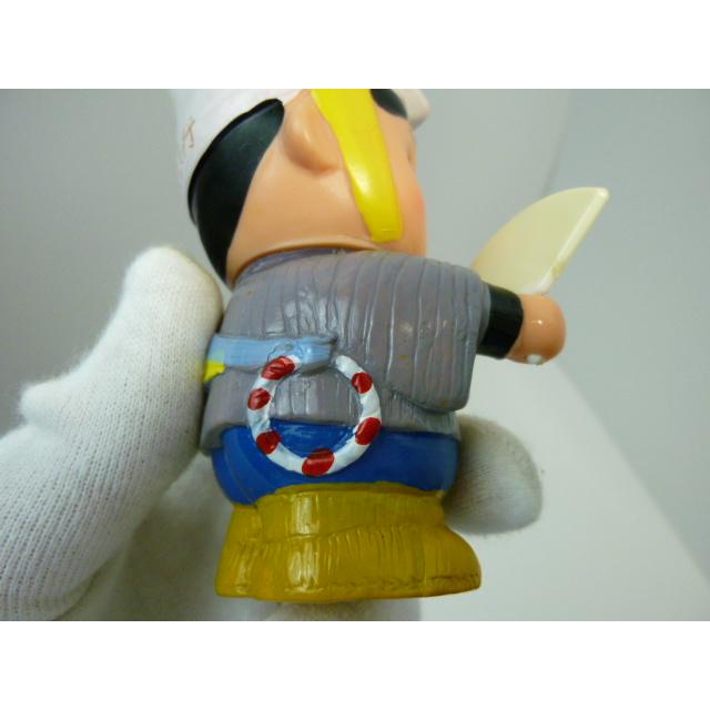 昭和レトロ　青森銀行　青銀アッちゃん貯金箱　扇子を持つ人　中古　長期保管品　あおもりぎんこう　ノベルティ |  | 17