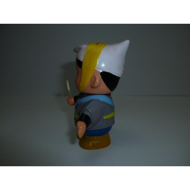 昭和レトロ　青森銀行　青銀アッちゃん貯金箱　扇子を持つ人　中古　長期保管品　あおもりぎんこう　ノベルティ |  | 04