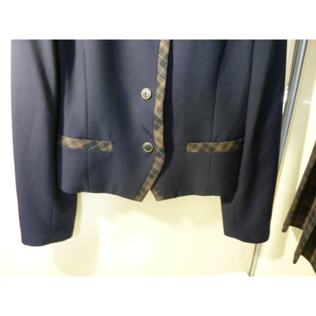 VARSITYMATE（トンボ） 青森県立青森中央高校 旧型 女子制服3点（上着、スカート、ブラウス）セット 保管品 中古　業者クリーニング済み |  | 04