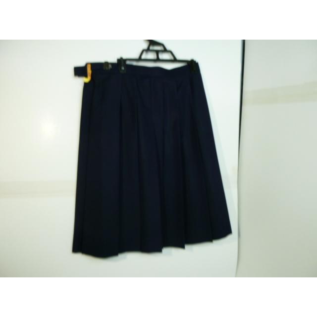 青森県立青森商業高等学校 女子制服5点セット(上着155A、スカート(不明・実寸W64)、スカート(72×59)、リボン、ベスト155A) 中古 業者クリーニング済み |  | 07