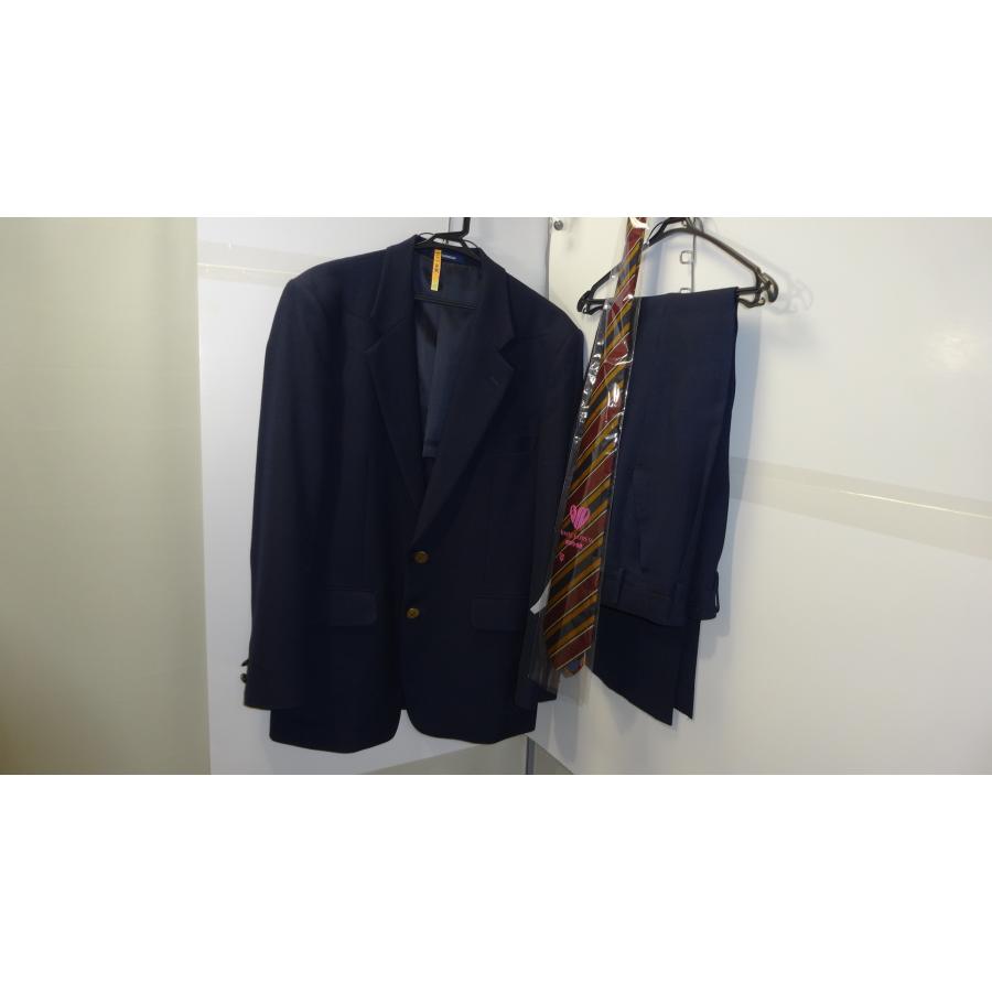 TOMBOW 青森県立青森中央高等学校 男子制服3点セット、校章付き 中古 旧タイプ 業者クリーニング済み・長期保管品 | 