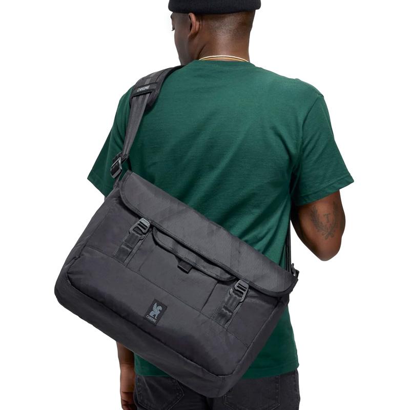 CHROME メッセンジャー クローム MIDTOWN 20L MESSENGER