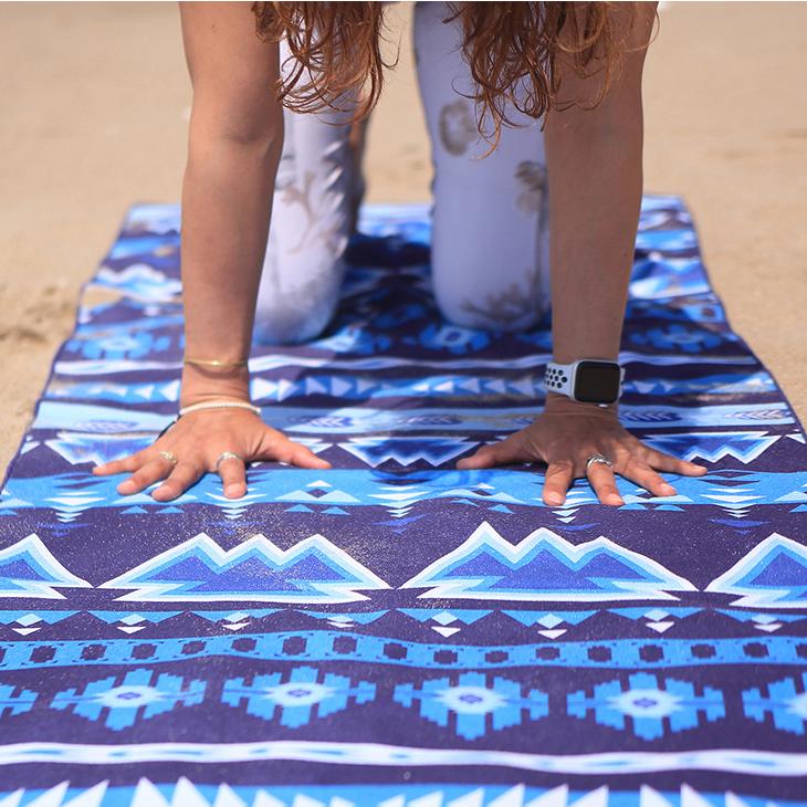 ヨガマット、ラグ ヨガタオル 大判 180cm ヨガラグ おしゃれ 滑らない 滑り止め 速