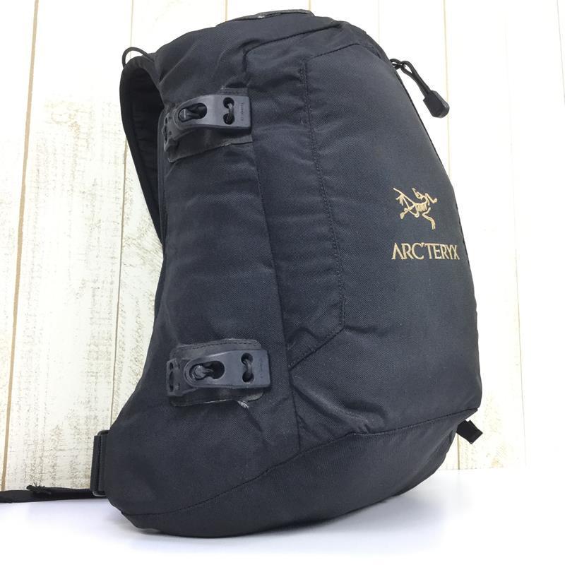 アークテリクス クイバー Quiver ワンショルダーバッグ 生産終了モデル 入手困難 ARCTERYX ブラック系 アークテリクス クイバー Quiver ワンショルダーバッグ 生産終了モデル 入手困難 ARCTERYX ブラック系