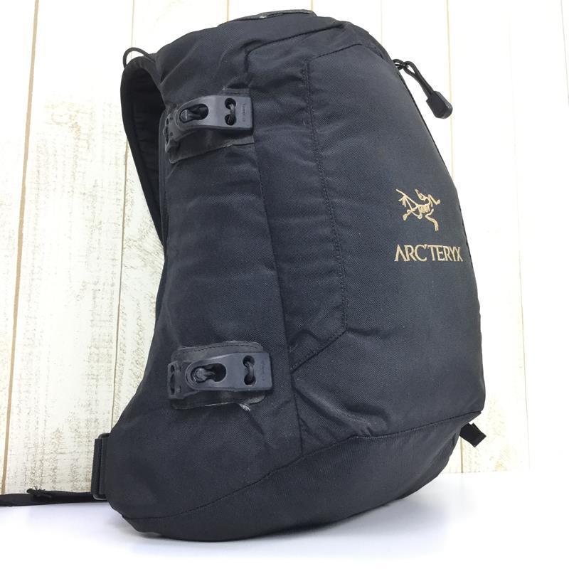 アークテリクス クイバー Quiver ワンショルダーバッグ 生産終了モデル 入手困難 ARCTERYX ブラック系