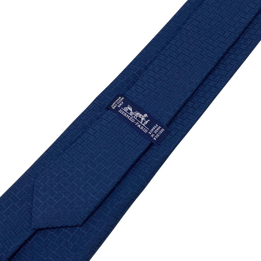 【未使用に近い✨】エルメス ネクタイ ネイビー ファソネ H柄 王道 高級シルク HERMES（エルメス） 【新品】エルメス ネクタイ H織りタイ 8CM