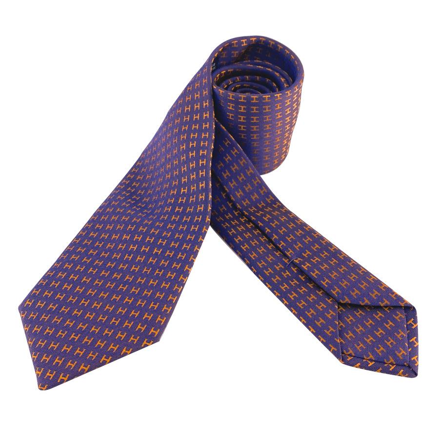 HERMES エルメス　ネクタイ　ファソネ　H織　ソリッド　スーツ　カフス 楽天市場】【新品】エルメス HERMES ネクタイ 《 ファソネH