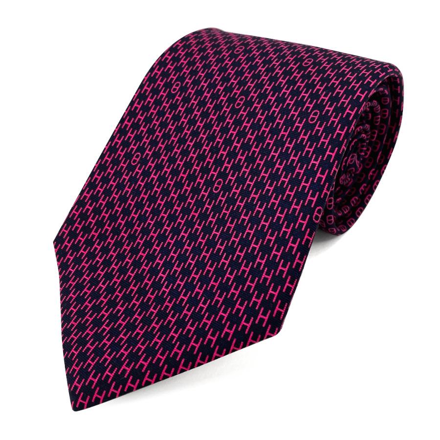 ★ラッピング無料★ エルメス HERMES ネクタイ ツイルタイ9.1cm《H ENCHAINES》H045609MA ネイビー 紺 ピンク フューシャ プレゼント ギフト メンズ 男性 | HERMES