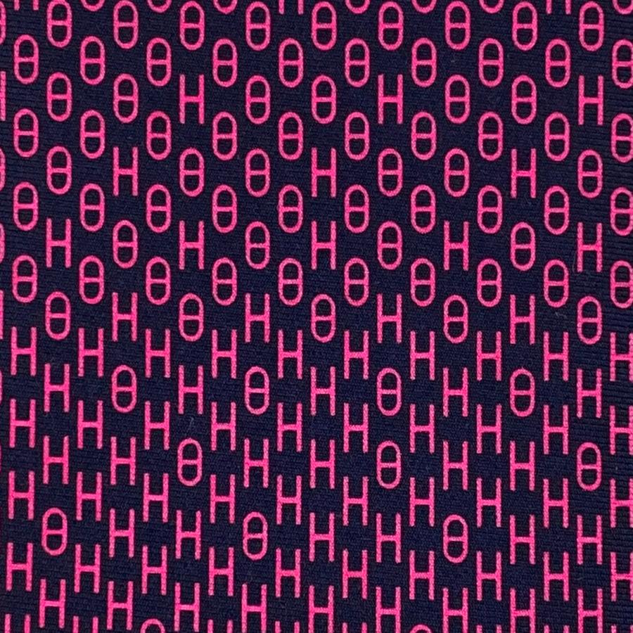 ★ラッピング無料★ エルメス HERMES ネクタイ ツイルタイ9.1cm《H ENCHAINES》H045609MA ネイビー 紺 ピンク フューシャ プレゼント ギフト メンズ 男性 | HERMES | 01